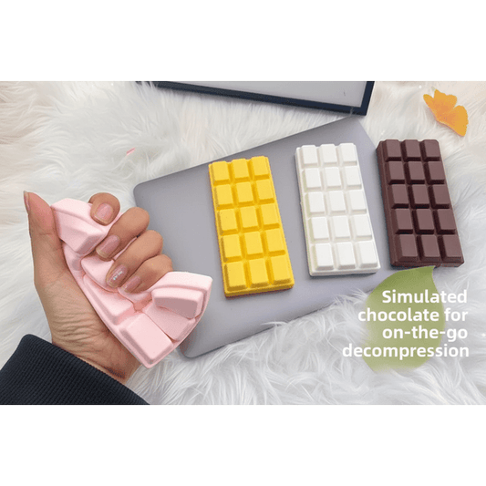 Alle 4 kleuren squishy chocolade reep met knijp-actie